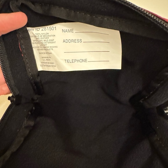 L.L Bean Travel Zip Pouch - Picture 3 of 6